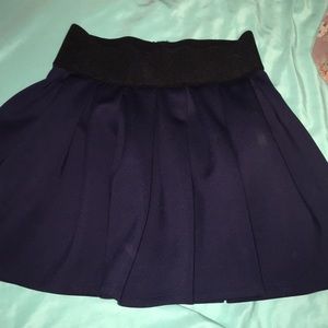 navy skirt